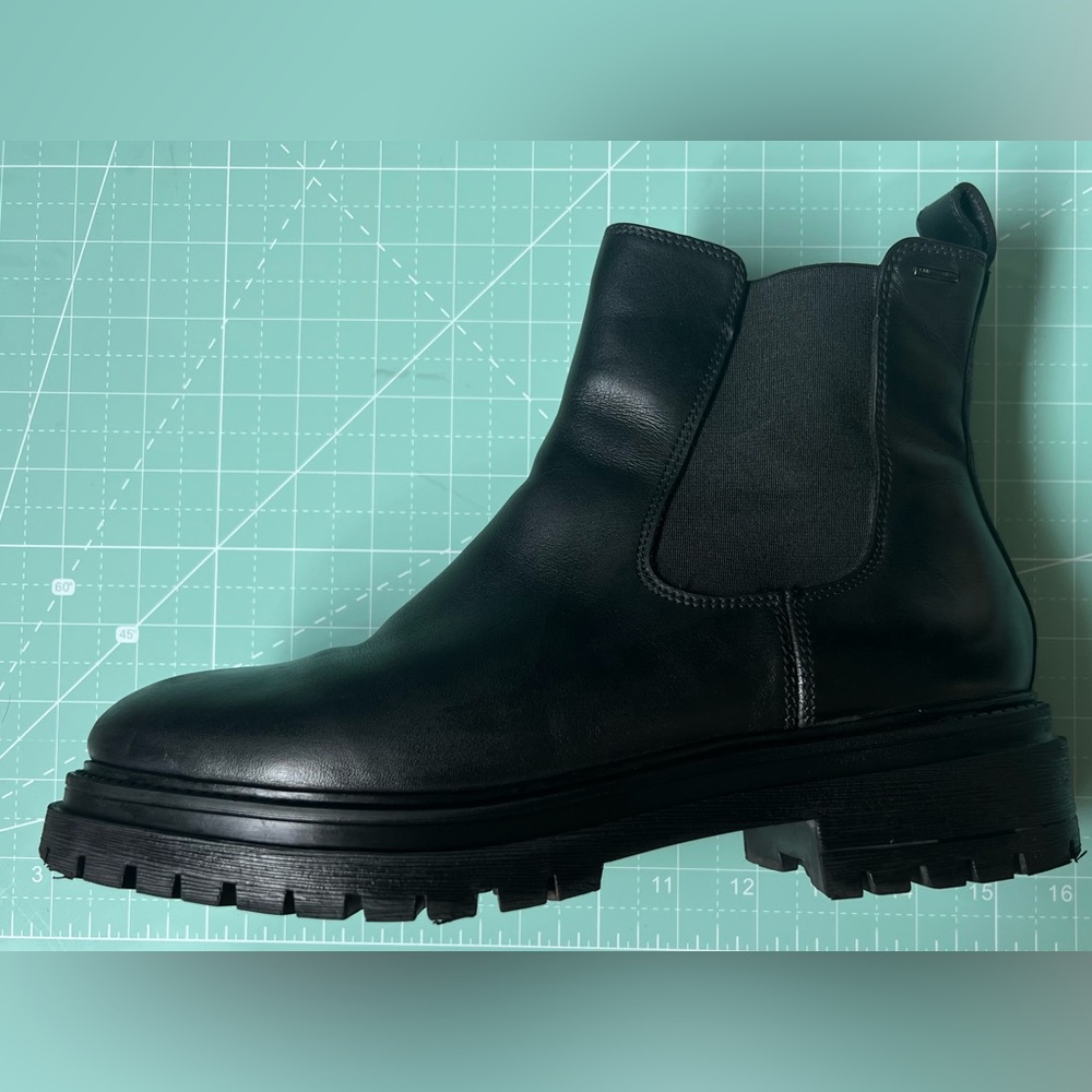 Women’s Geox Rain-ready Ankle Boots